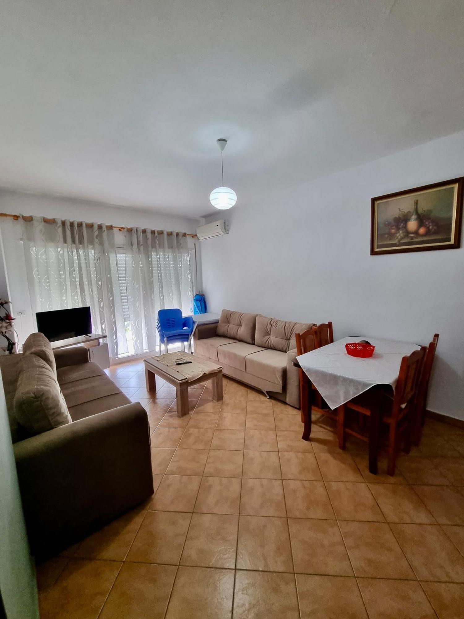 Apartment Ermest ,Kavaje Rock Дуррес Экстерьер фото